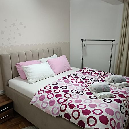 Holiday Konjic Apartment Екстер'єр фото